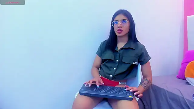 Rachel Donnelly online show from September 12, 5:08 am