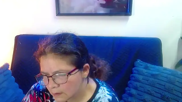 Linda banks  online show from April 15, 11:49 pm