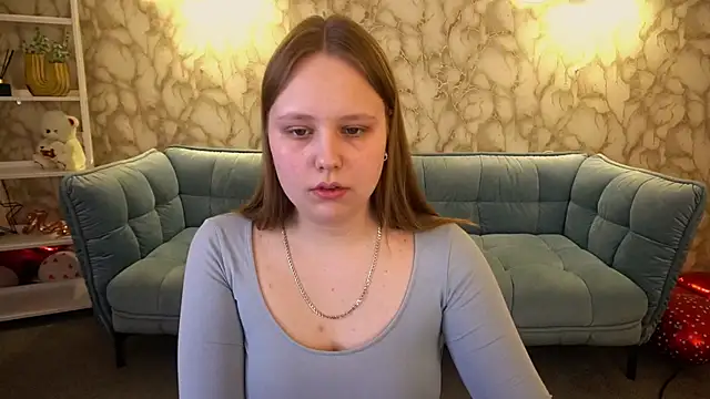 CrystallPaws online show from March 15, 6:48 am