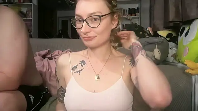 harleyblair online show from July 14, 2:05 am
