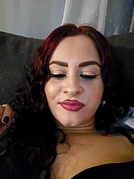 ShineBright88 online show from February 21, 8:31 pm