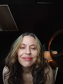 MsMarinaLive online show from May 23, 10:30 pm