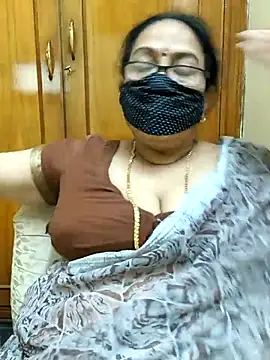 heera-rani online show from February 21, 12:50 pm