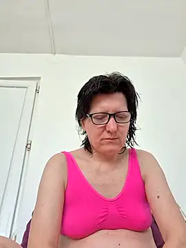 Vera Elle online show from April 8, 5:53 am