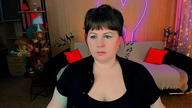 CrystaalStaar online show from April 8, 4:03 am