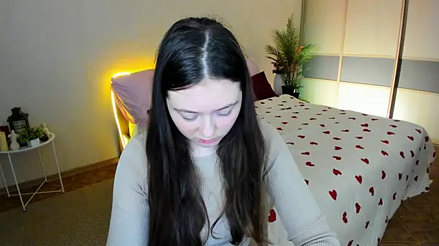 AlluringLookk online show from June 2, 4:41 pm