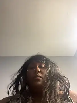 Cocomamii1 online show from April 12, 11:28 pm