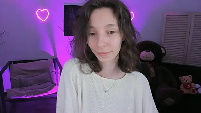 EmmanuellBrown online show from April 1, 1:41 pm