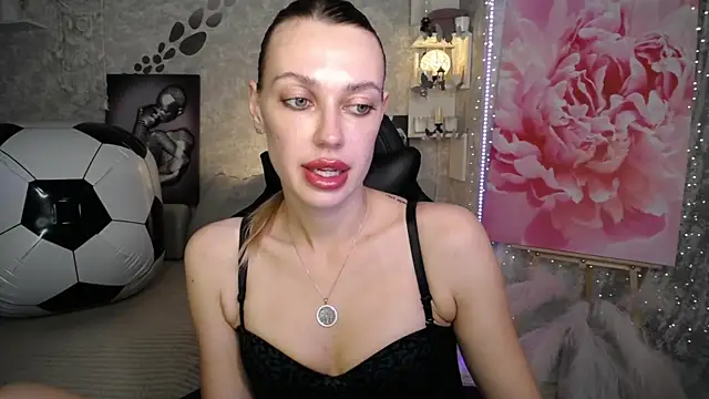 NickyAdamidi online show from July 13, 4:41 pm