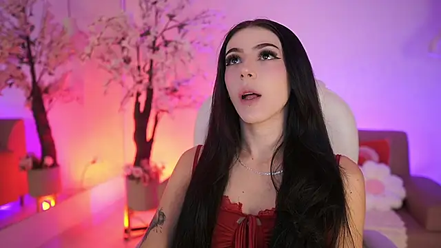 JadeSummerr online show from April 4, 11:42 am