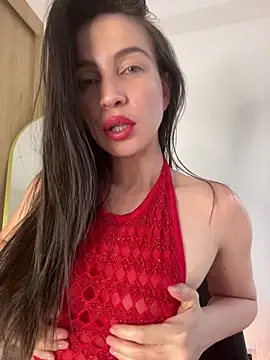 karinasantos  online show from April 16, 10:45 pm