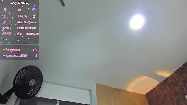 sweet  vanessa1 online show from March 4, 11:33 pm