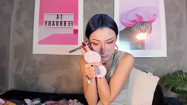 Vampgyal online show from April 6, 10:33 pm