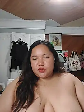 LianaCruzado online show from June 6, 4:35 pm