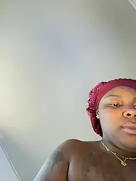 Bleuk online show from April 24, 2:31 pm
