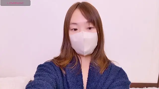 mitsuri chan love online show from November 10, 5:08 pm