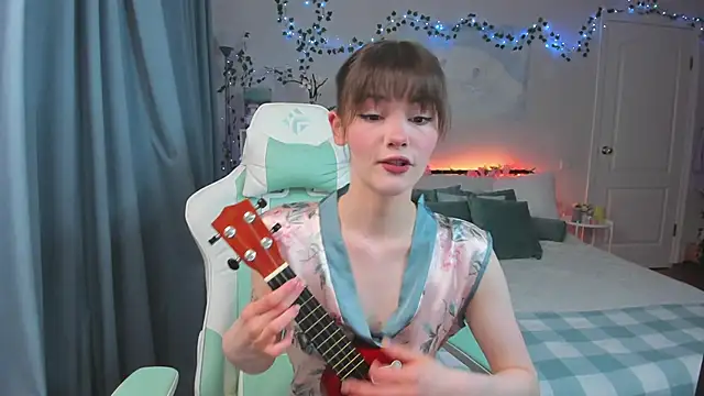 Zoe Vee online show from March 21, 3:11 am