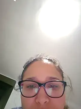 kityhello online show from March 30, 7:35 pm