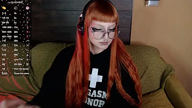 mia  yui online show from March 23, 8:26 pm