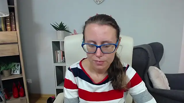 sweetxLizzy online show from July 6, 4:29 am
