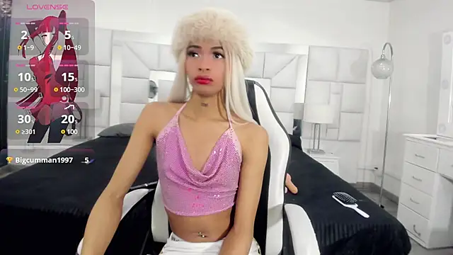 Dahlia Moss online show from November 15, 3:40 am