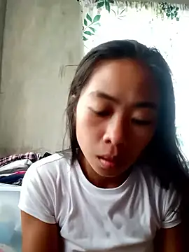 SweetMissPinay18 online show from January 15, 12:38 am