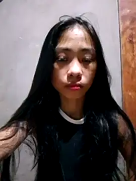 SweetMissPinay18 online show from June 18, 4:45 pm