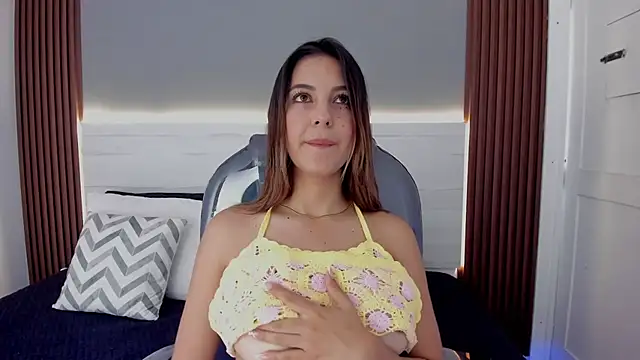 Emmy Meadows online show from October 2, 7:52 pm