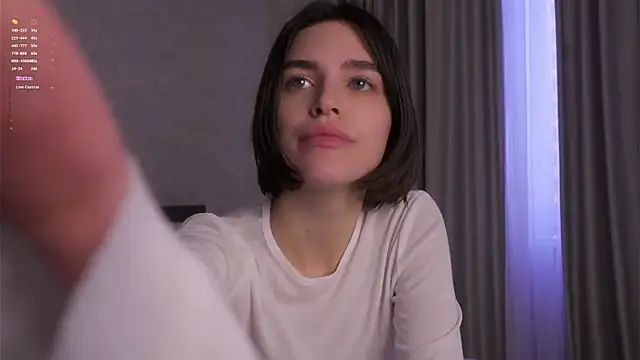 EleneButton online show from March 21, 1:54 am