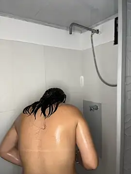 JuanitaMore01 online show from May 9, 9:39 pm