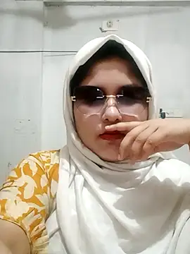 Nusrat-N online show from May 10, 1:46 pm