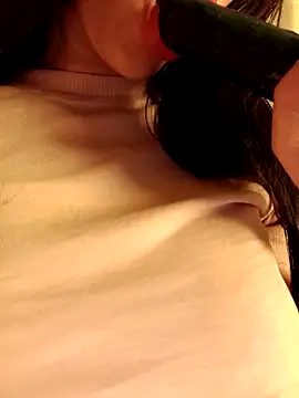 OnlyRima online show from May 11, 2:45 pm