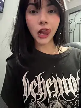 TatiLee online show from June 28, 3:51 pm