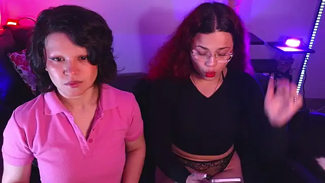 marsearth22  online show from April 7, 3:19 am