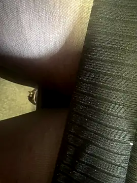 HiddenHoneyLDN online show from December 19, 11:24 am