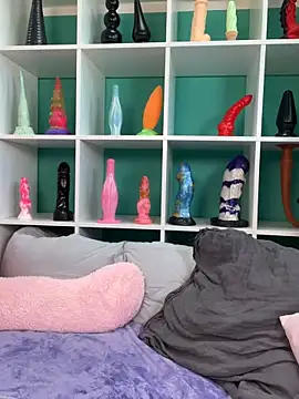 TheRealJessyLey online show from March 18, 9:03 am