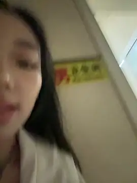 jiajia L online show from March 6, 2:12 pm