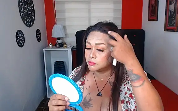EmmaKantutera online show from May 9, 4:58 am