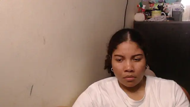 madelene online show from April 9, 4:48 am