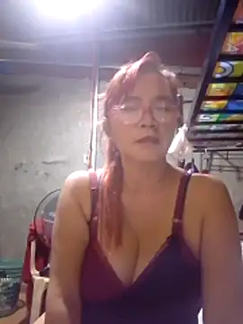 SexyHottMom online show from March 9, 6:27 am