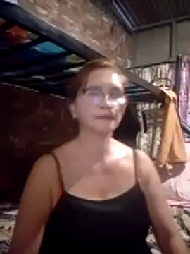 SexyHottMom online show from May 29, 6:44 am