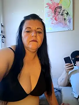 BlacReign online show from July 26, 1:08 pm