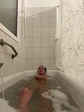 Emilia Mausi online show from March 8, 8:13 pm