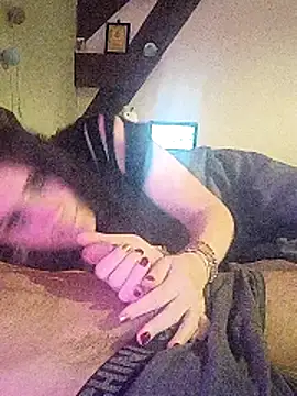 Sosso19squirt online show from May 8, 10:55 pm