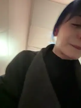 Only April online show from April 1, 4:57 am