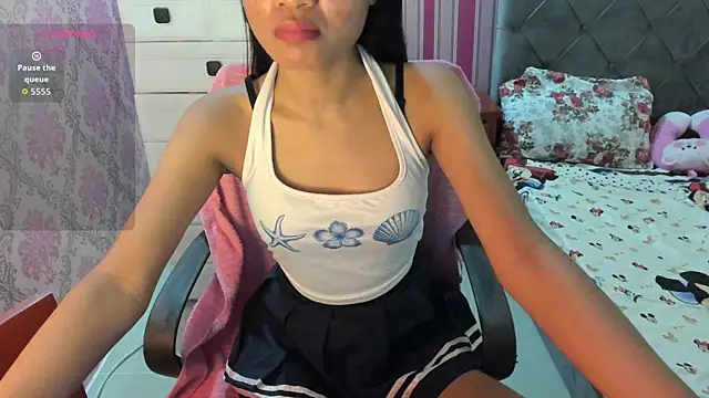 Mica Jones online show from May 26, 10:42 pm