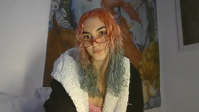 peetitefairy online show from August 4, 4:29 am