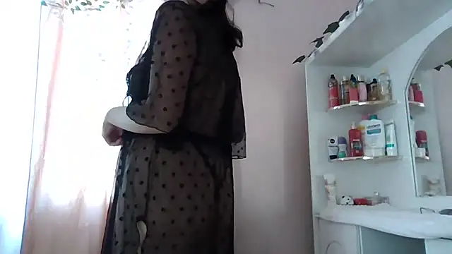 cutieass online show from February 11, 10:22 pm