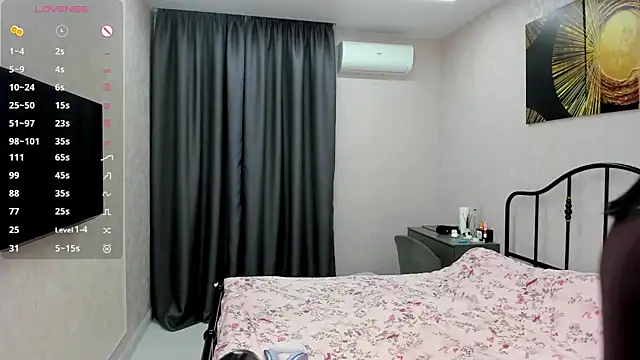 AfraBabyGills online show from April 6, 6:53 pm