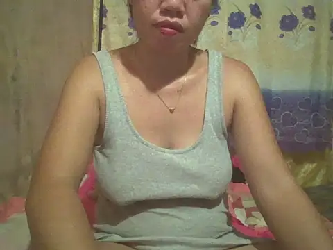 sexymorenal18 online show from April 6, 10:49 am